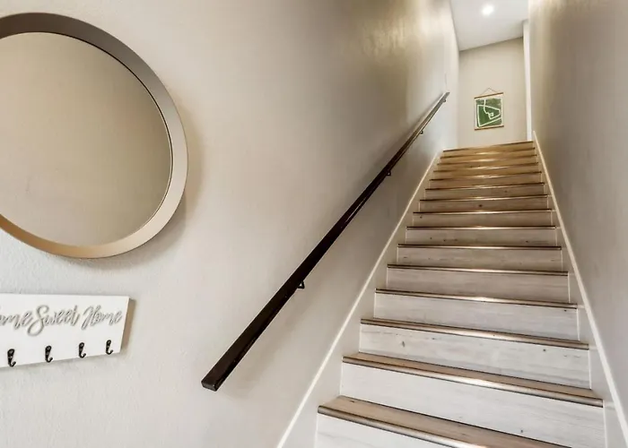 Charming 2bd Townhouse In The Heart Of Fortworth *